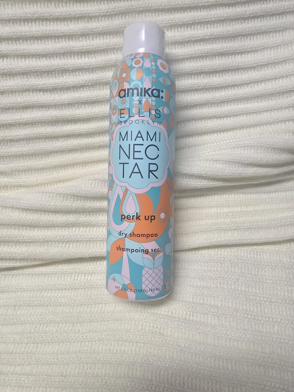Limited Edition amika Miami Nectar Perk Up Dry Shampoo - Blue & Peach